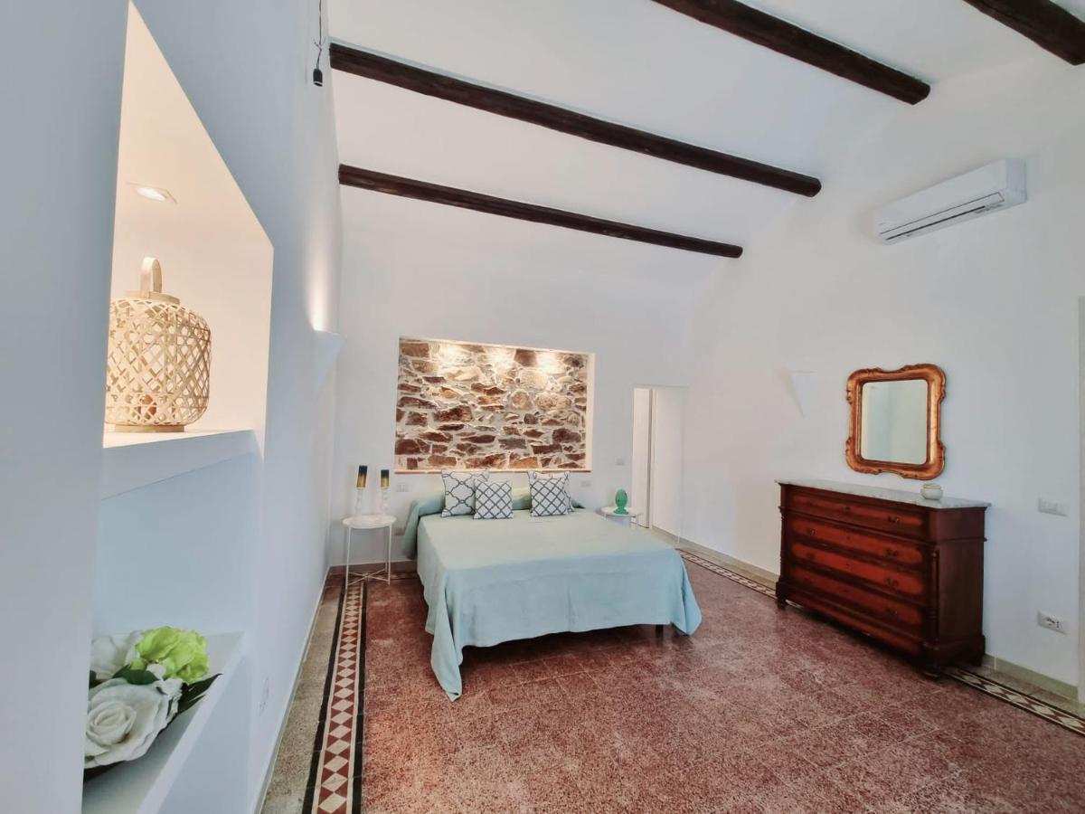 Stazzo San Teodoro La Quercia Piscina Condivisa Apartamento Exterior foto