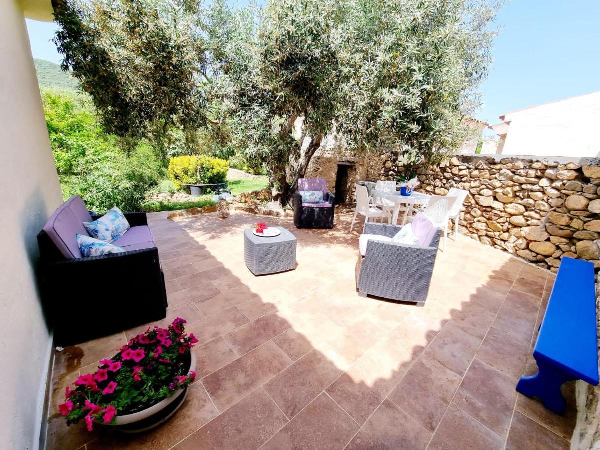 Stazzo San Teodoro La Quercia Piscina Condivisa Apartamento Exterior foto