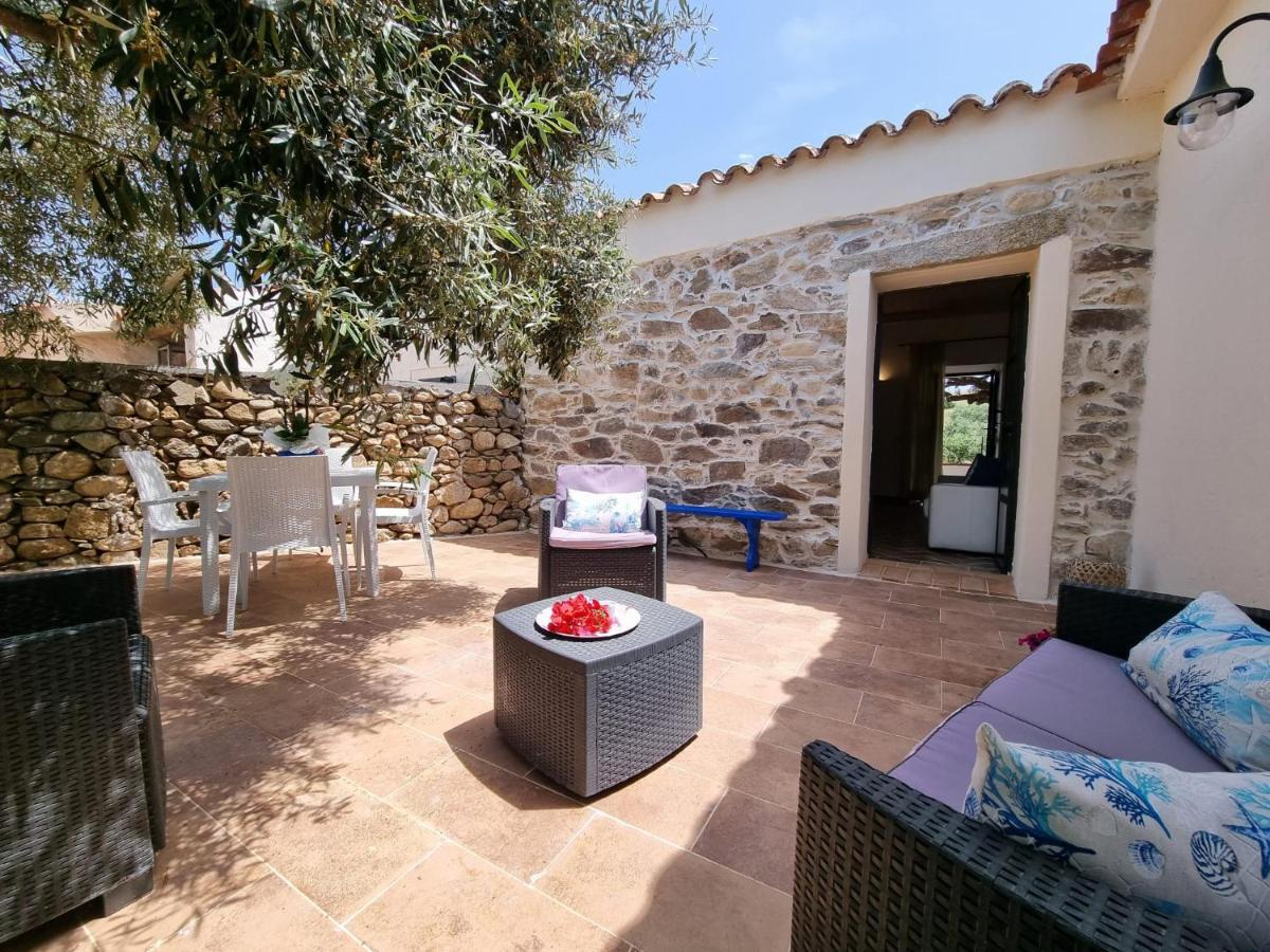 Stazzo San Teodoro La Quercia Piscina Condivisa Apartamento Exterior foto
